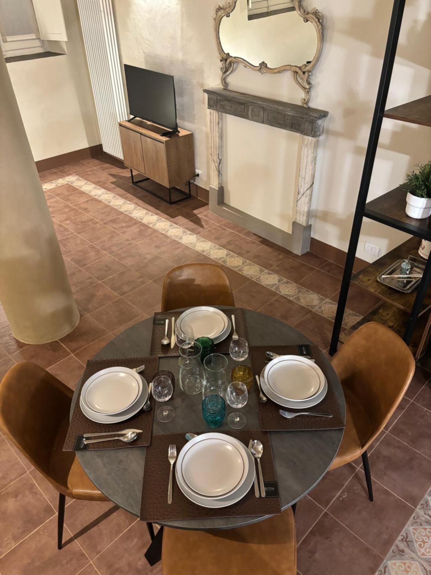 Appartamento L'Antica Colonna, In Centro Storico Parma Esterno foto