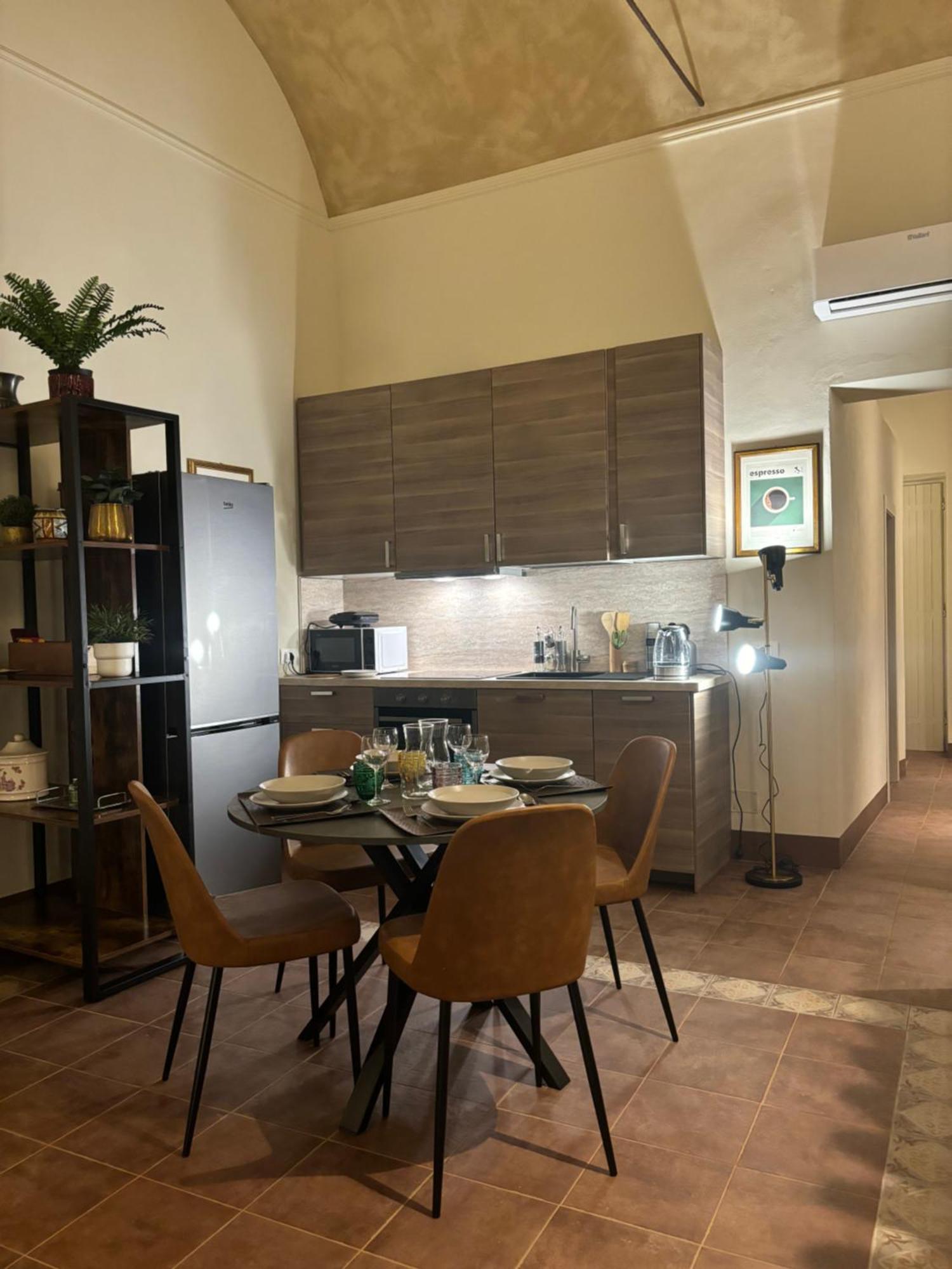 Appartamento L'Antica Colonna, In Centro Storico Parma Esterno foto